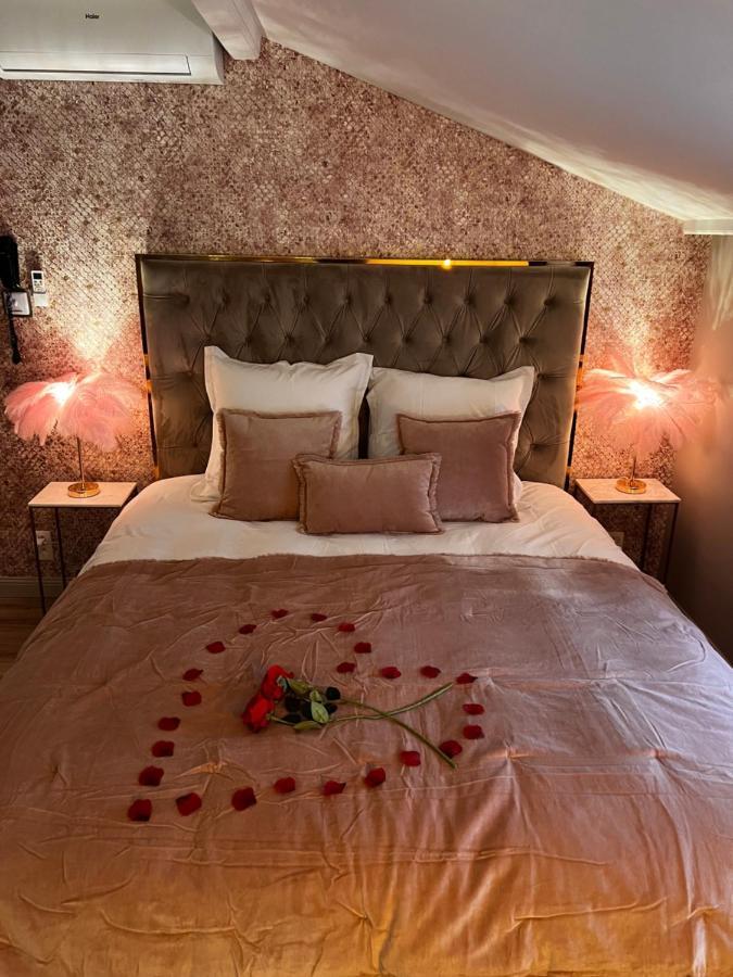 לייז' Hotel Mademoiselle מראה חיצוני תמונה