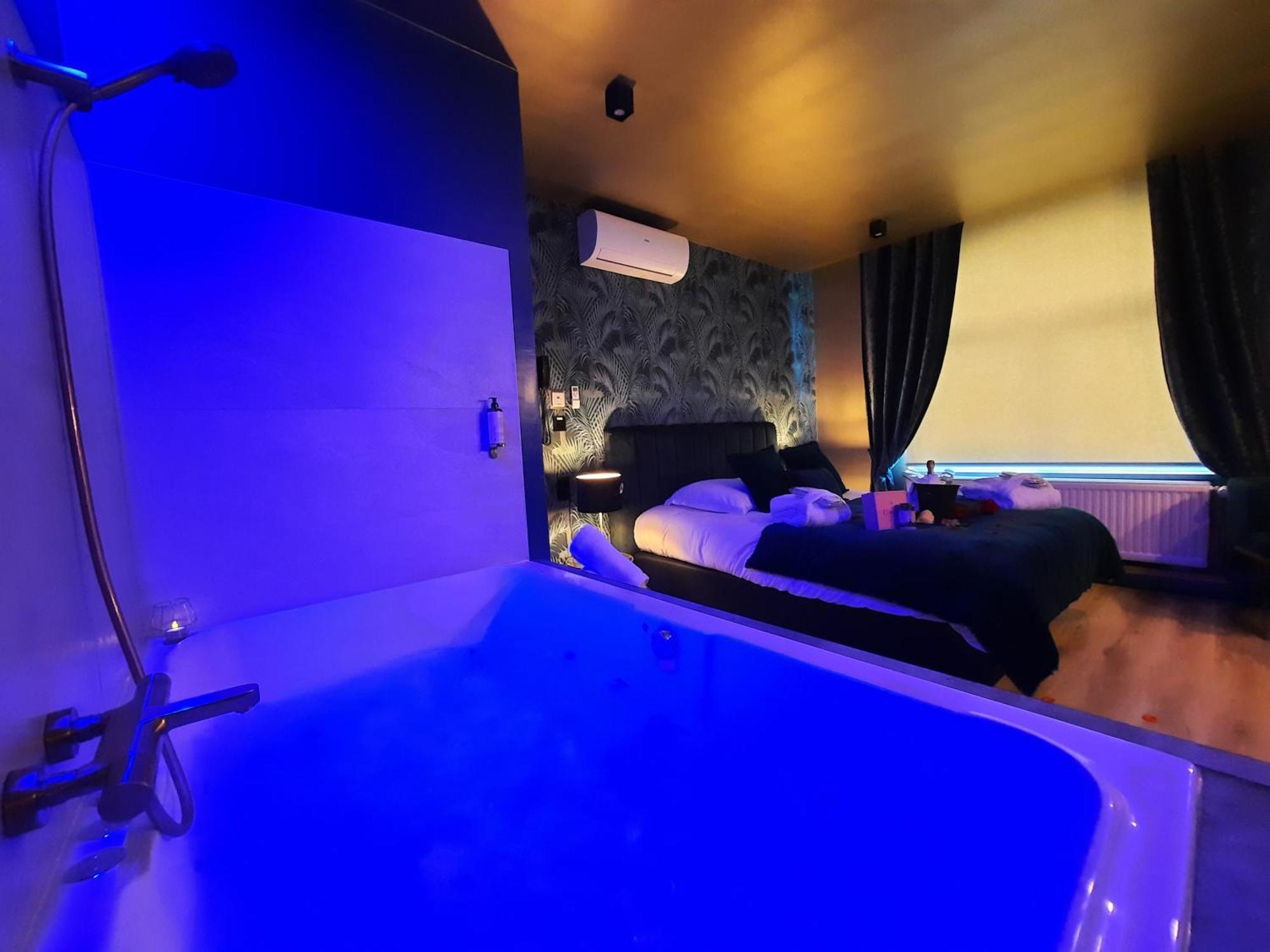 לייז' Hotel Mademoiselle מראה חיצוני תמונה