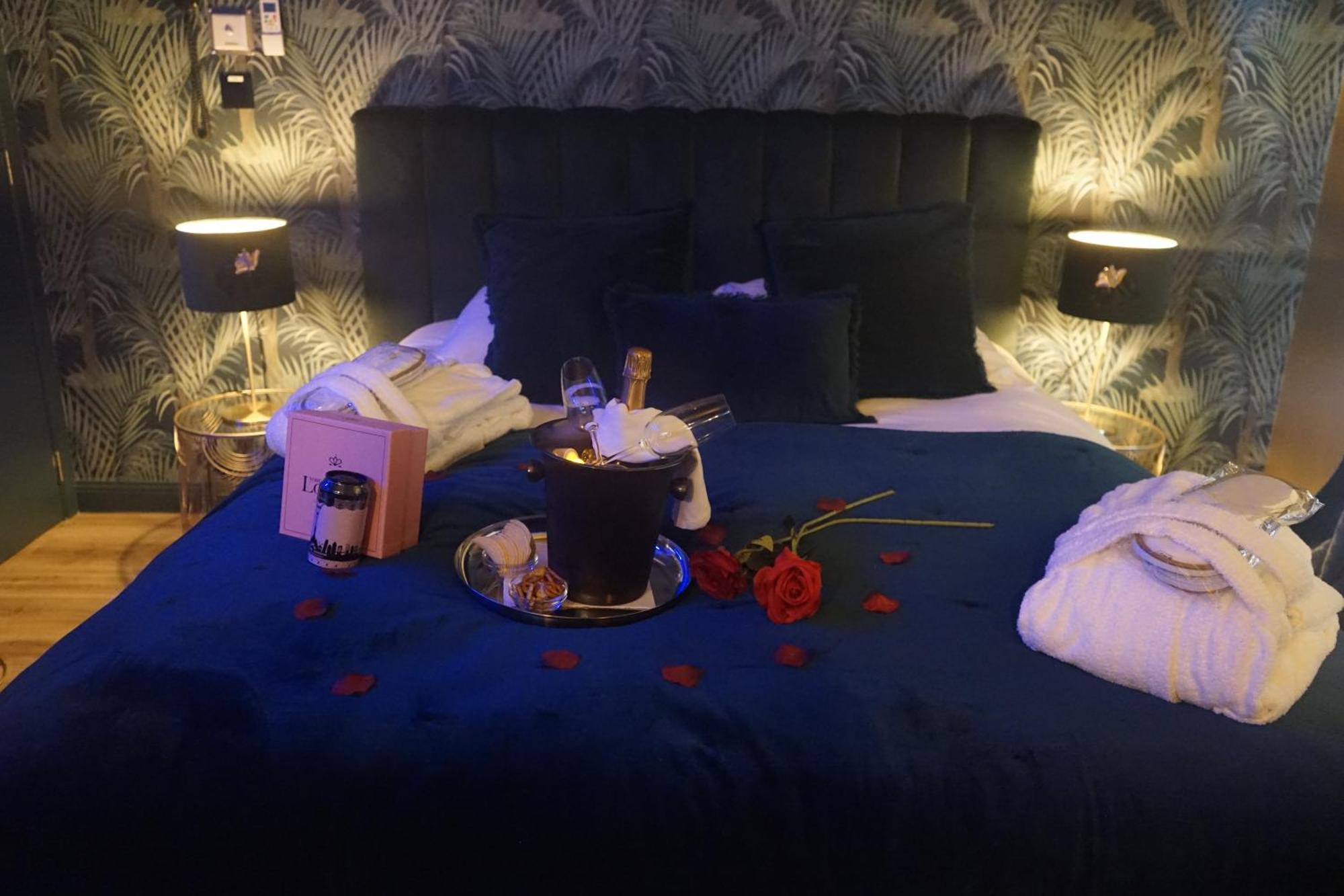 לייז' Hotel Mademoiselle מראה חיצוני תמונה