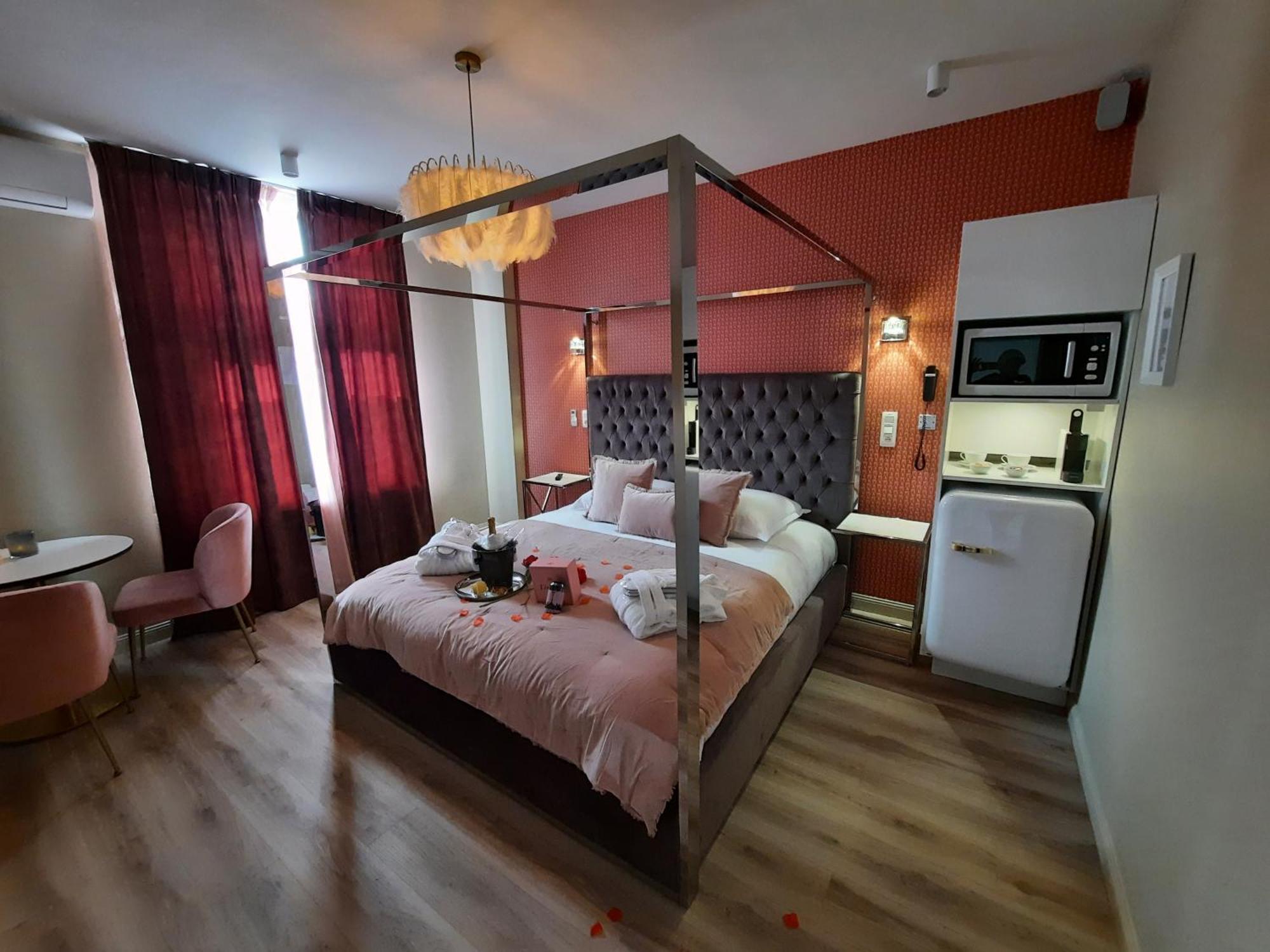 לייז' Hotel Mademoiselle מראה חיצוני תמונה