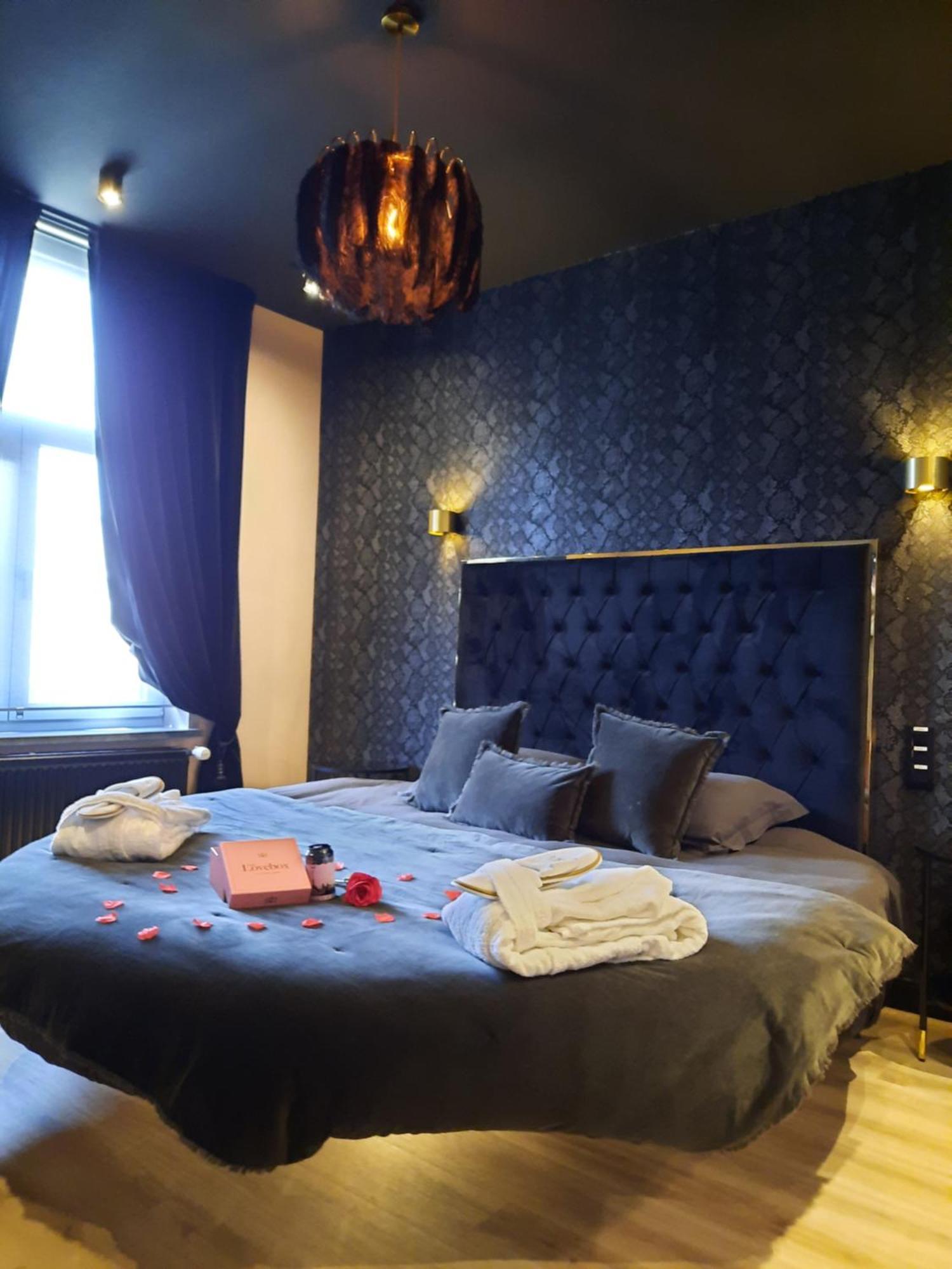 לייז' Hotel Mademoiselle מראה חיצוני תמונה