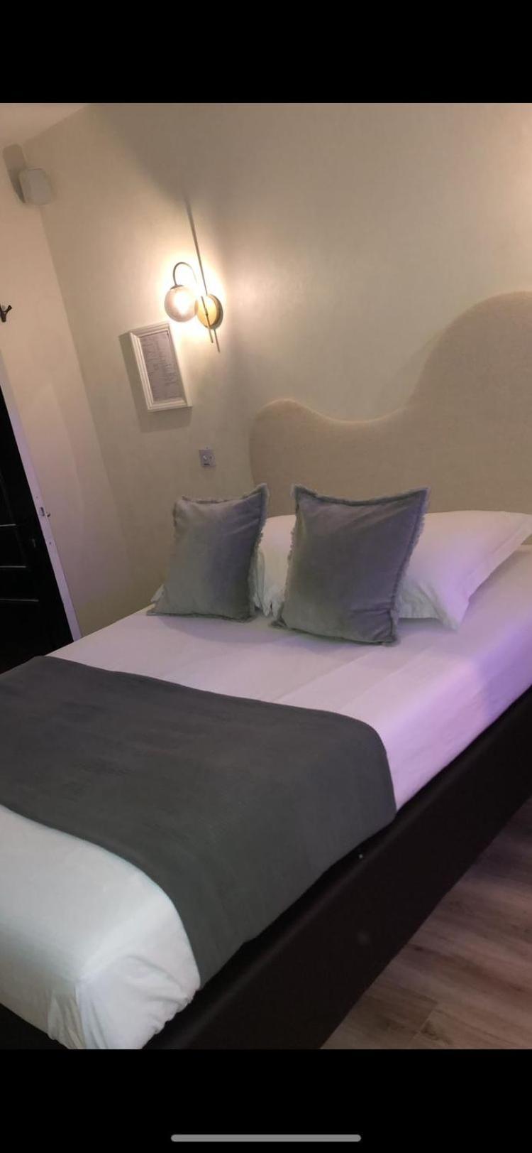 לייז' Hotel Mademoiselle מראה חיצוני תמונה